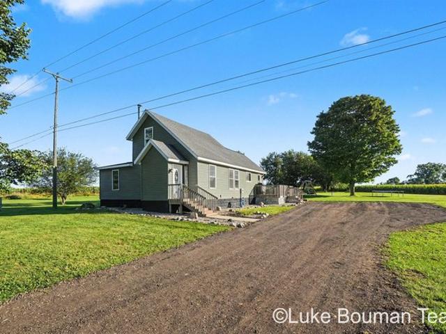 House for sale in Allegan, Michigan