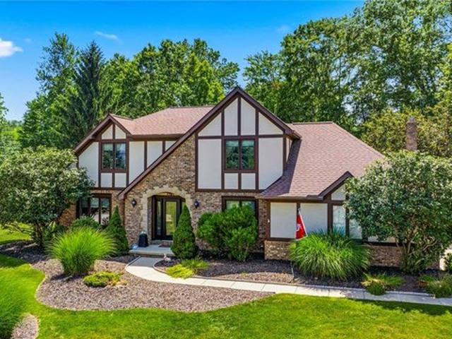 House for sale in Hinckley, Ohio