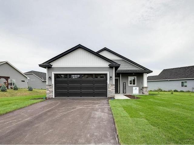 Townhouse for sale in Lindstrom, Minnesota