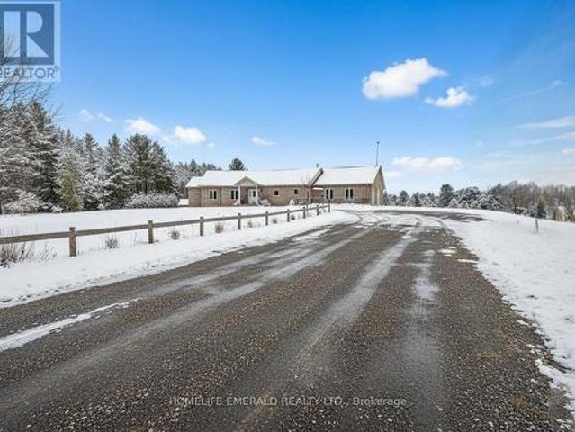 House for sale in Clearview, Ontario