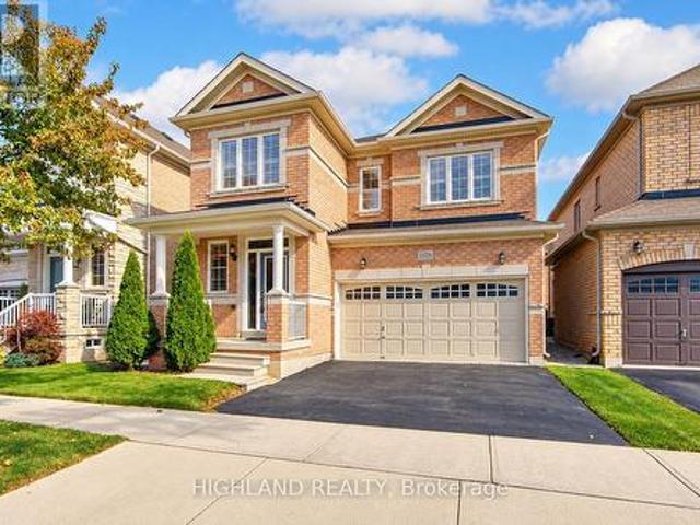 House for sale in Oakville, Golden Horseshoe