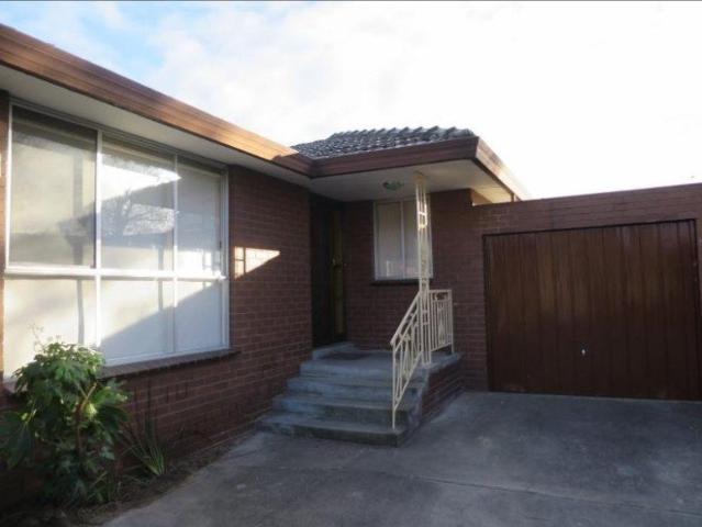 Apartment for rent in Thornbury, Melbourne