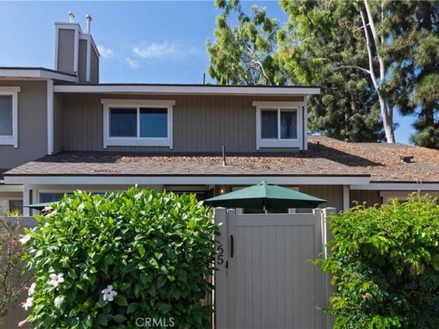 Condo for sale in Fullerton, Orange County