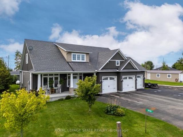 House for sale in Ontario