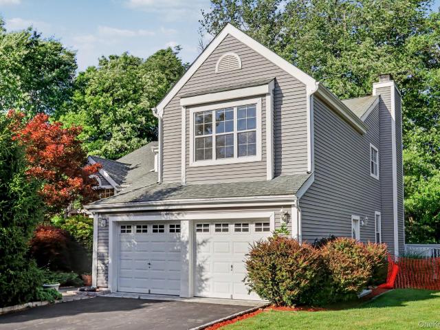 House for sale in Cortlandt Manor, New York