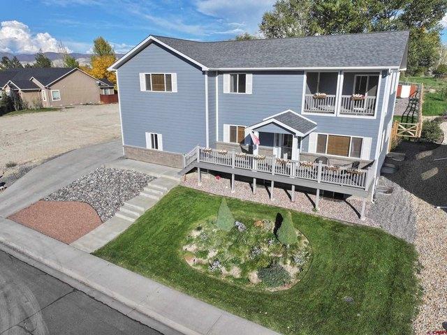 House for sale in Montrose, Montrose County