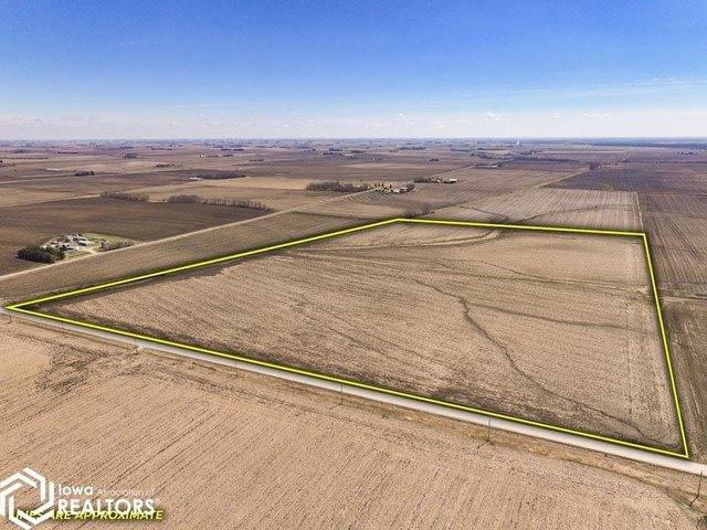 Farm for sale in Ackley, Iowa