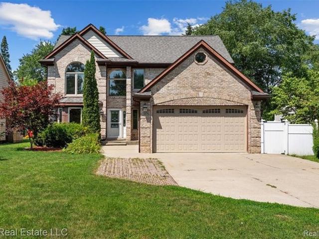House for sale in Rochester Hills, Michigan