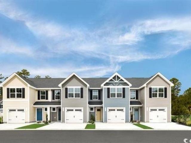 Townhouse for sale in Calabash, North Carolina
