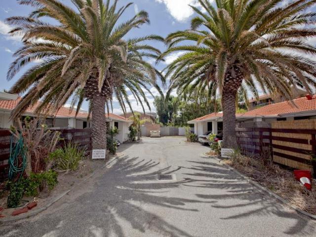 Villa for sale in Stirling, Western Australia