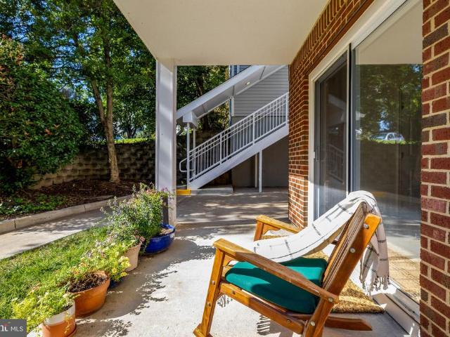 Condo for sale in Oakton, Fairfax County
