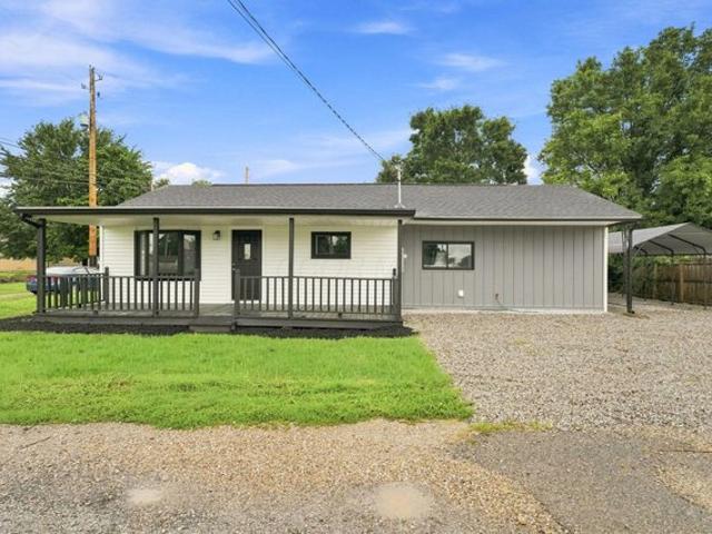 House for sale in Ashville, Ohio