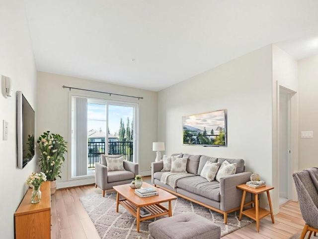 Apartment for sale in Wedgewood, Alberta