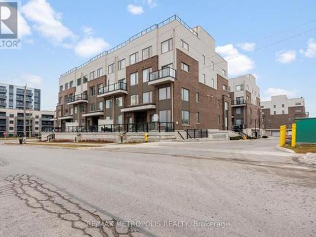 Townhouse for rent in Durham, Ontario