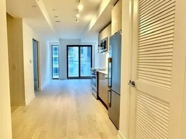 House for rent in Toronto Centre, Toronto