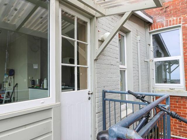 Apartment for rent in Otakou