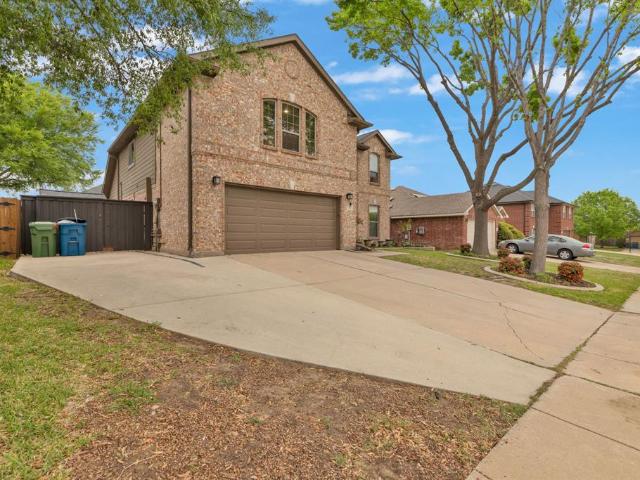 House for sale in Roanoke, Denton County