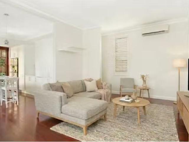 Condo for rent in Sydney, New South Wales