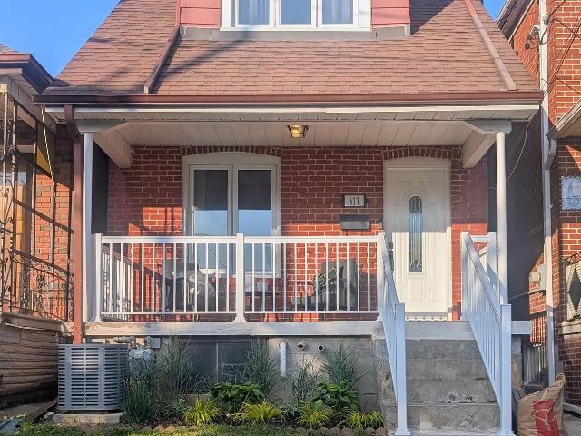 House for rent in Woburn, Ontario