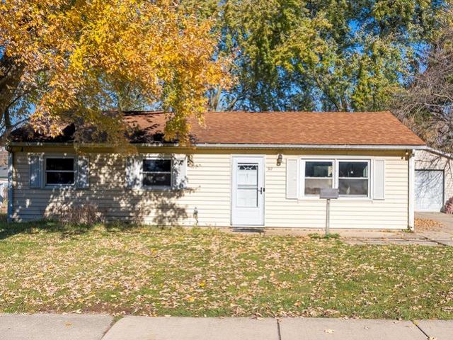 House for sale in North Aurora, Illinois