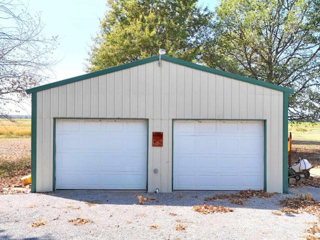 House for sale in Hickory Ridge, Cross County