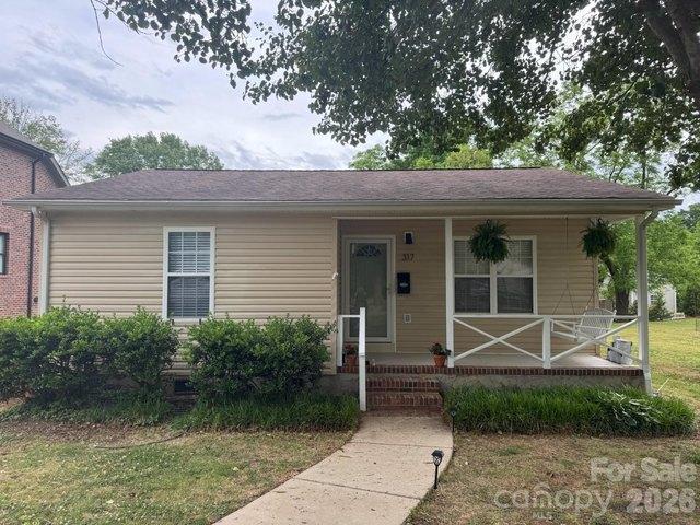 House for sale in Belmont, North Carolina