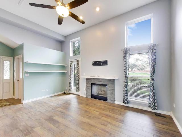 Townhouse for sale in Itasca, Illinois