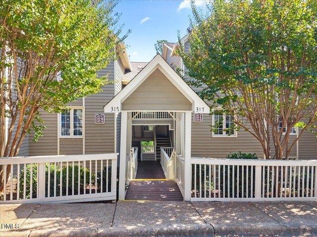 Condo for sale in Cary, Wake County