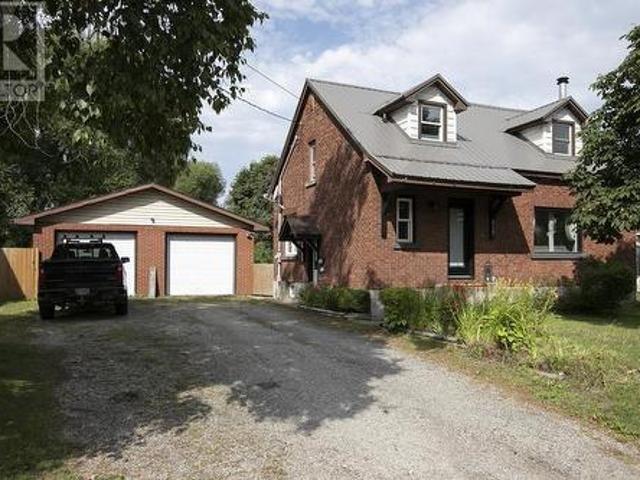 House for sale in Sault Sainte Marie, Ontario