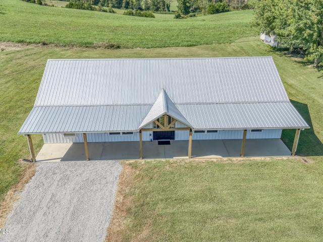 House for sale in Piney Flats, East Tennessee