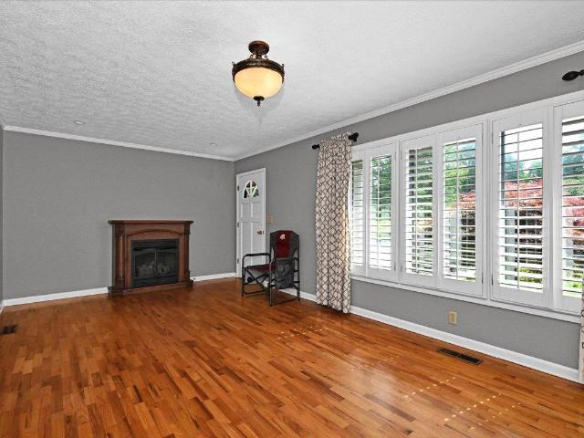 House for sale in Holly Pond, Alabama