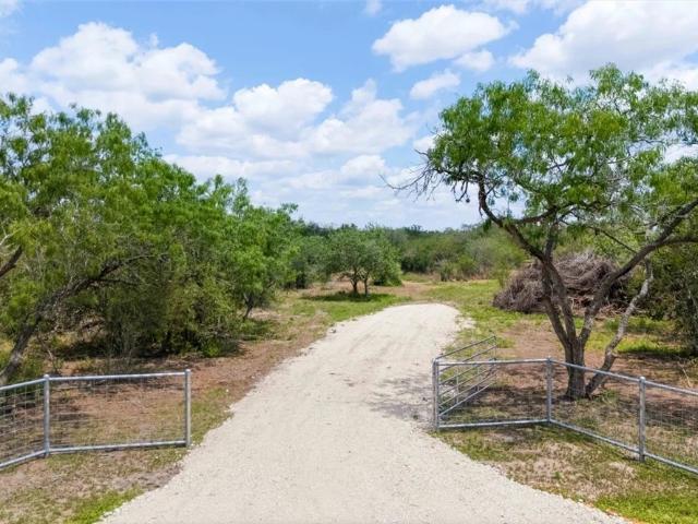 Land for sale in Goliad, Texas