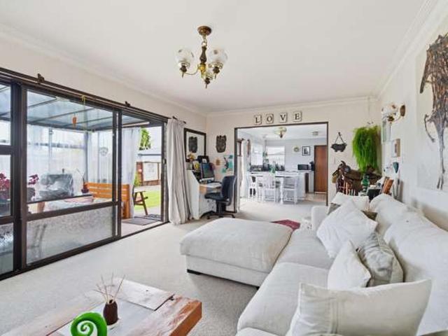 Townhouse for sale in Omokoroa, Bay Of Plenty