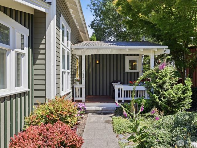 Condo for sale in Shoreline, Washington