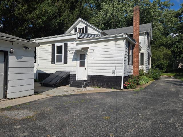 House for sale in Momence, Illinois