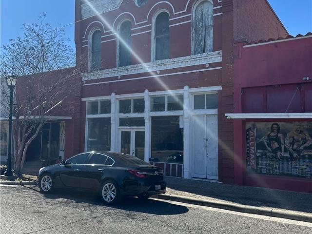 Commercial for sale in Beeville, Bee County