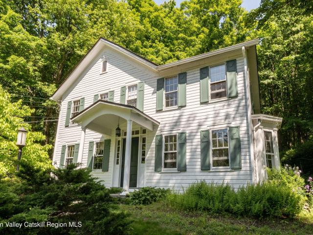 House for sale in Hurley, New York