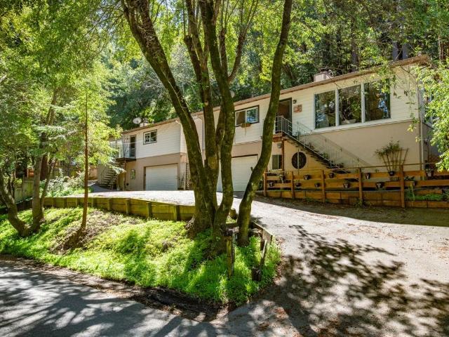 Duplex for sale in Fairfax Duplex for sale in Fairfax