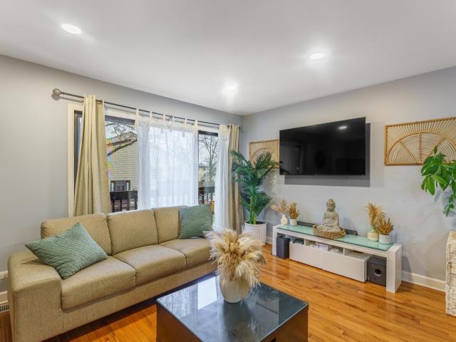 Townhouse for sale in Bolingbrook, Illinois