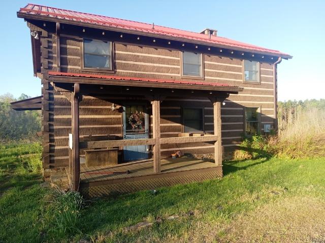 House for sale in Lansing, North Carolina
