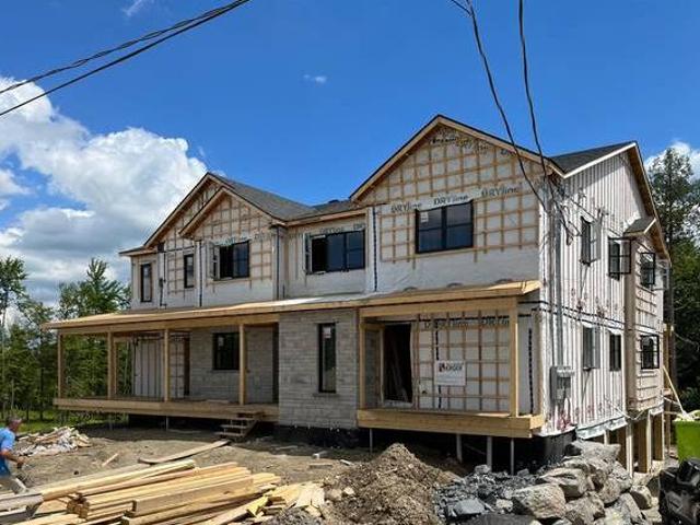 House for sale in Cowansville House for sale in Cowansville
