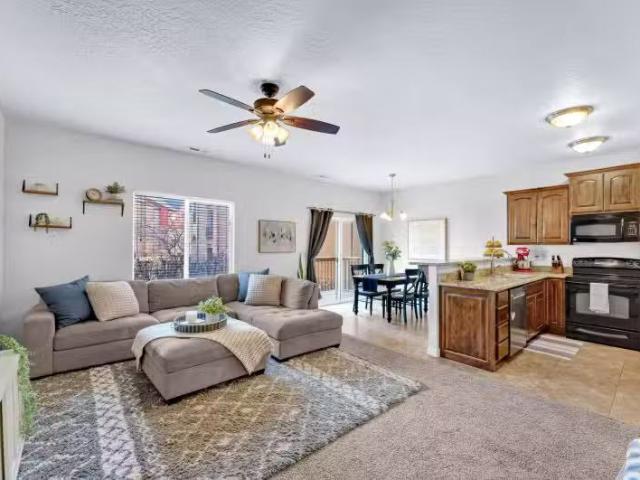 Condo for sale in Pleasant Grove