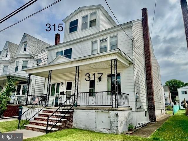 Townhouse for sale in Frackville, Pennsylvania