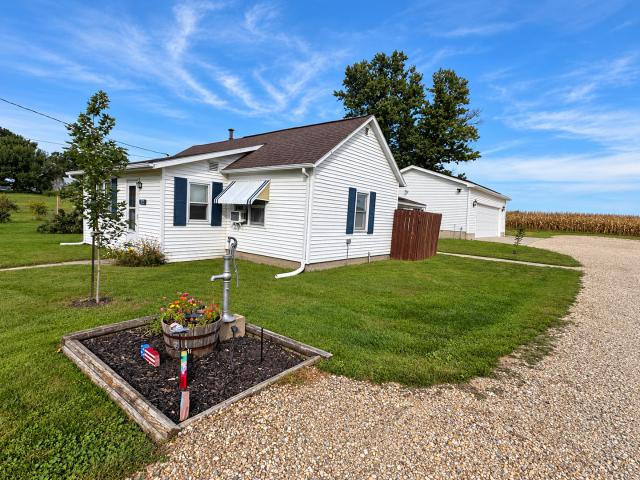 House for sale in Wyanet, Bureau County