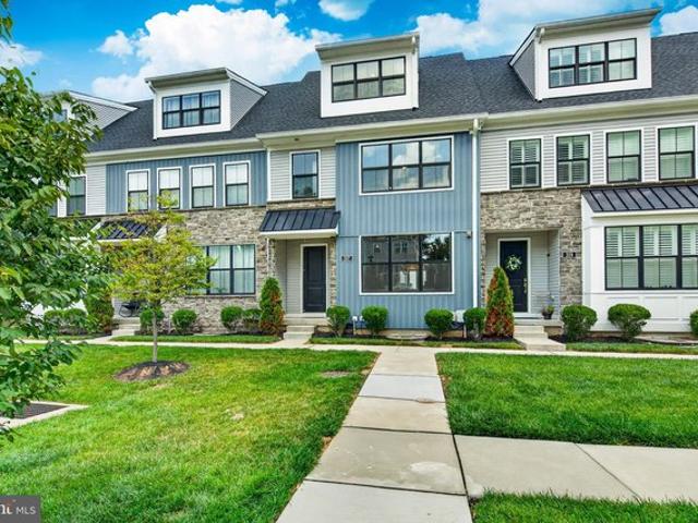 Townhouse for sale in Chester, Pennsylvania