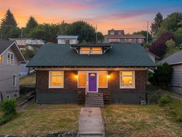 House for sale in Hoquiam, Washington