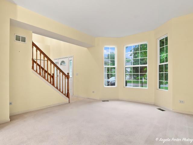 House for sale in Mchenry, Illinois