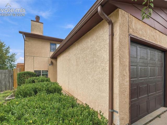 Townhouse for sale in Fountain, El Paso County