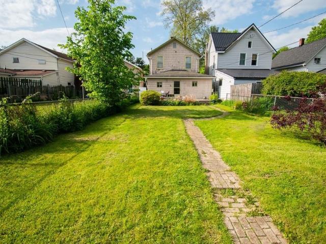 House for sale in Crawford, Pennsylvania