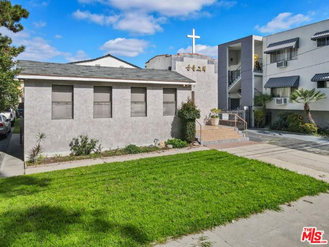 House for sale in Glendale, Los Angeles County